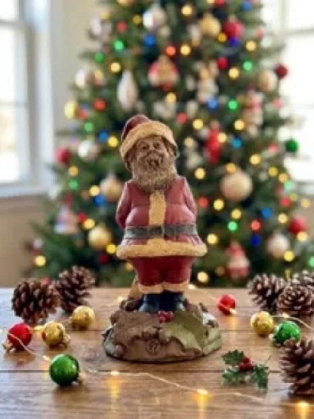 1987 Tom Clark Mr. Claus Gnome Figurine, Studio Woodspirit Sculpture